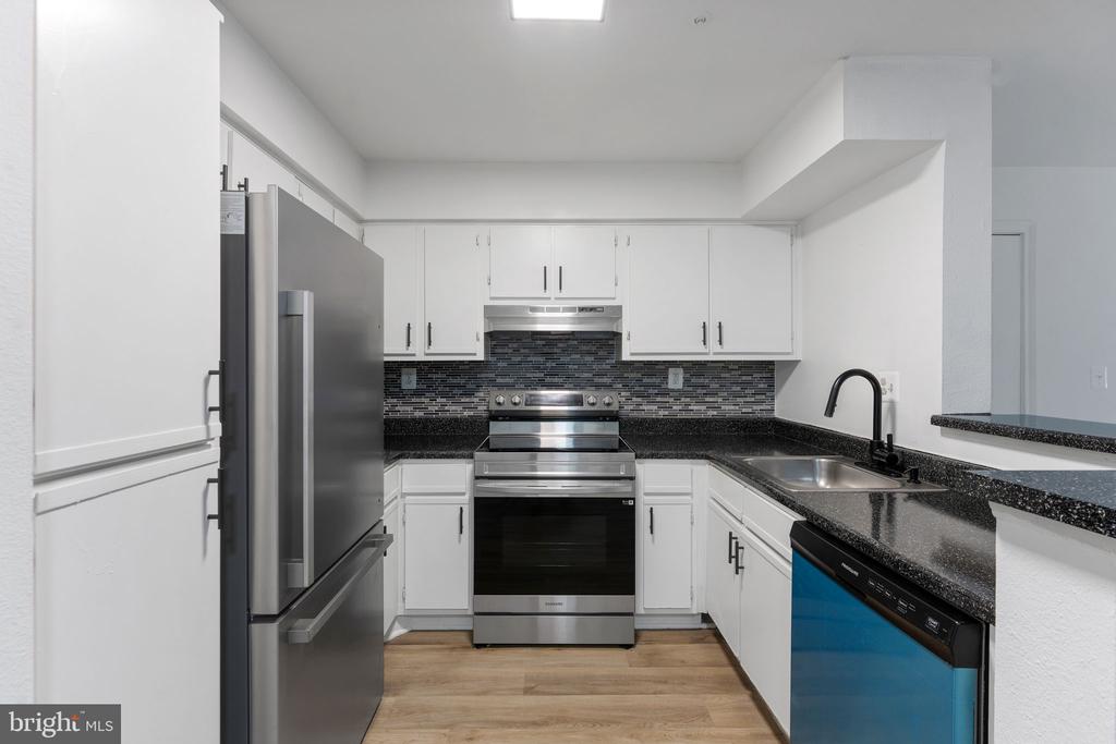 18503 BOYSENBERRY DRIVE 128-88
