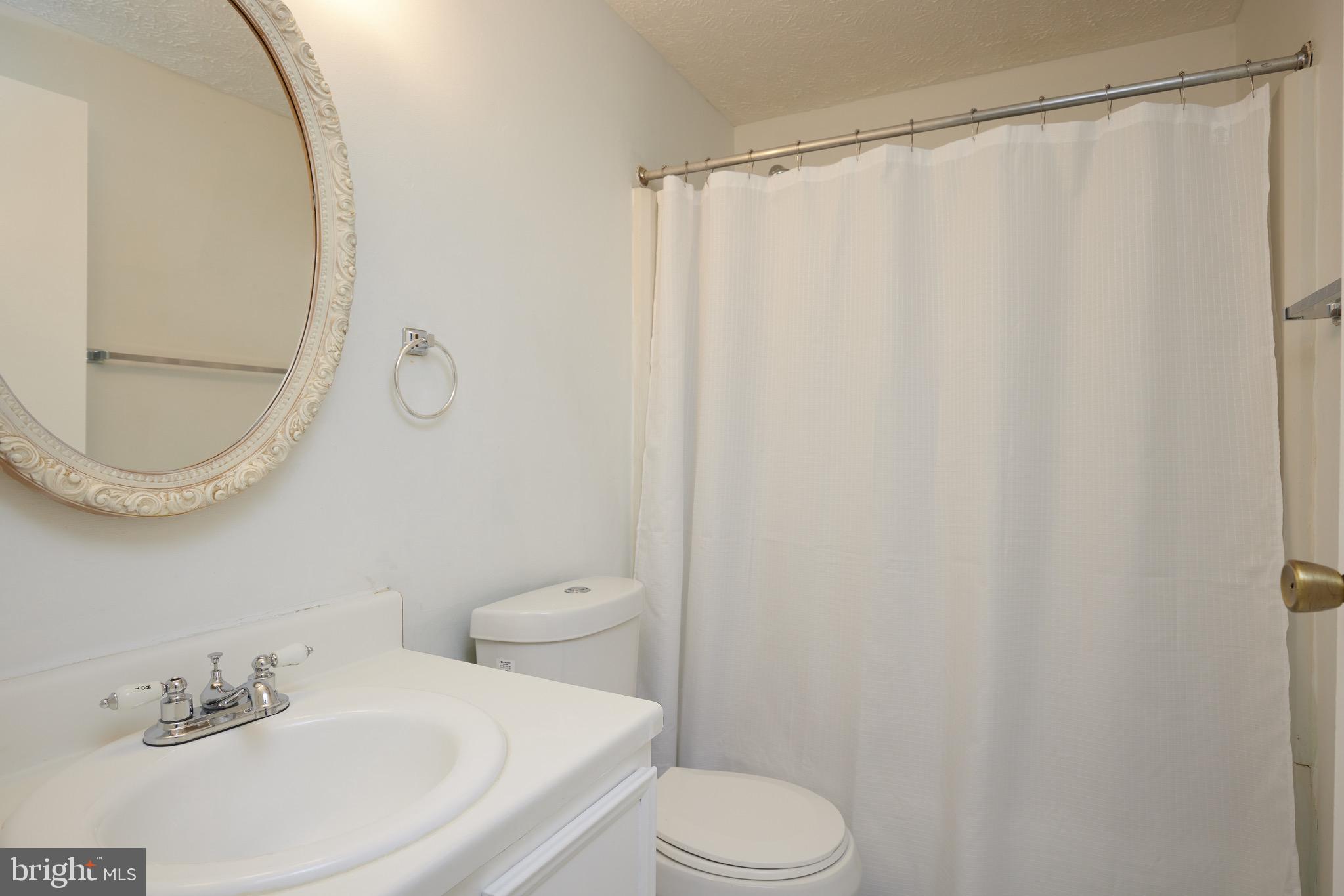 19936 CEDARBLUFF DRIVE