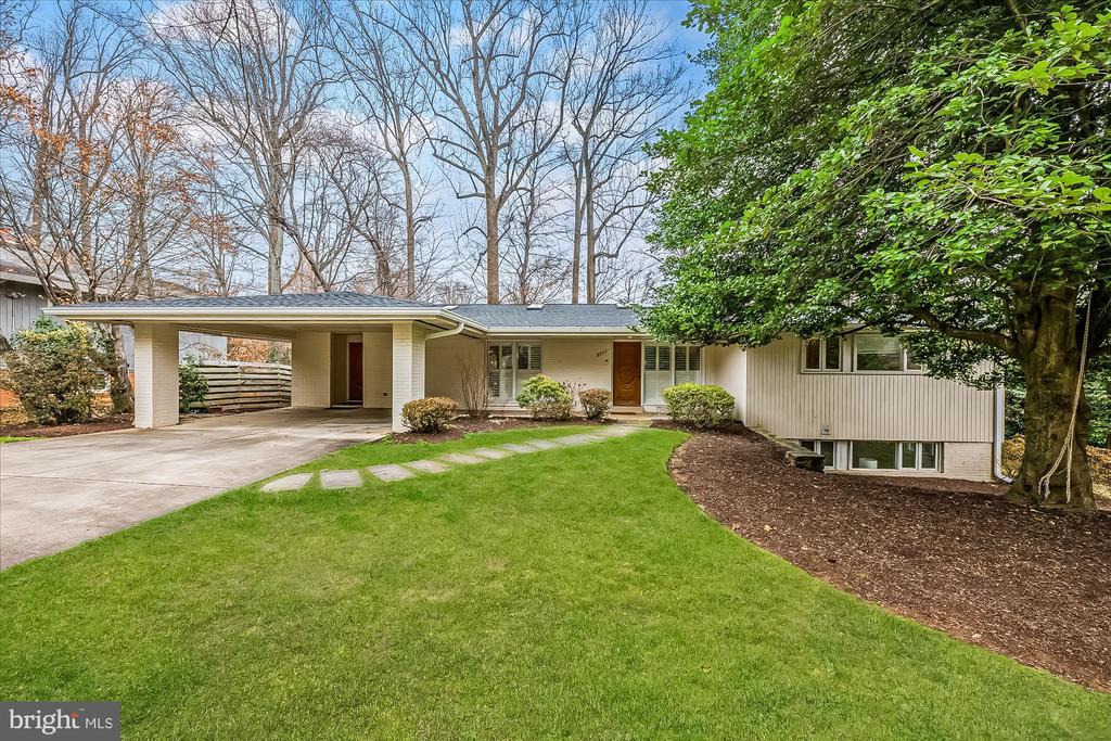 8305 LORING DRIVE