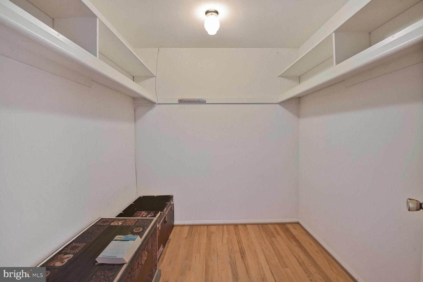 8908 FALLS CHAPEL WAY