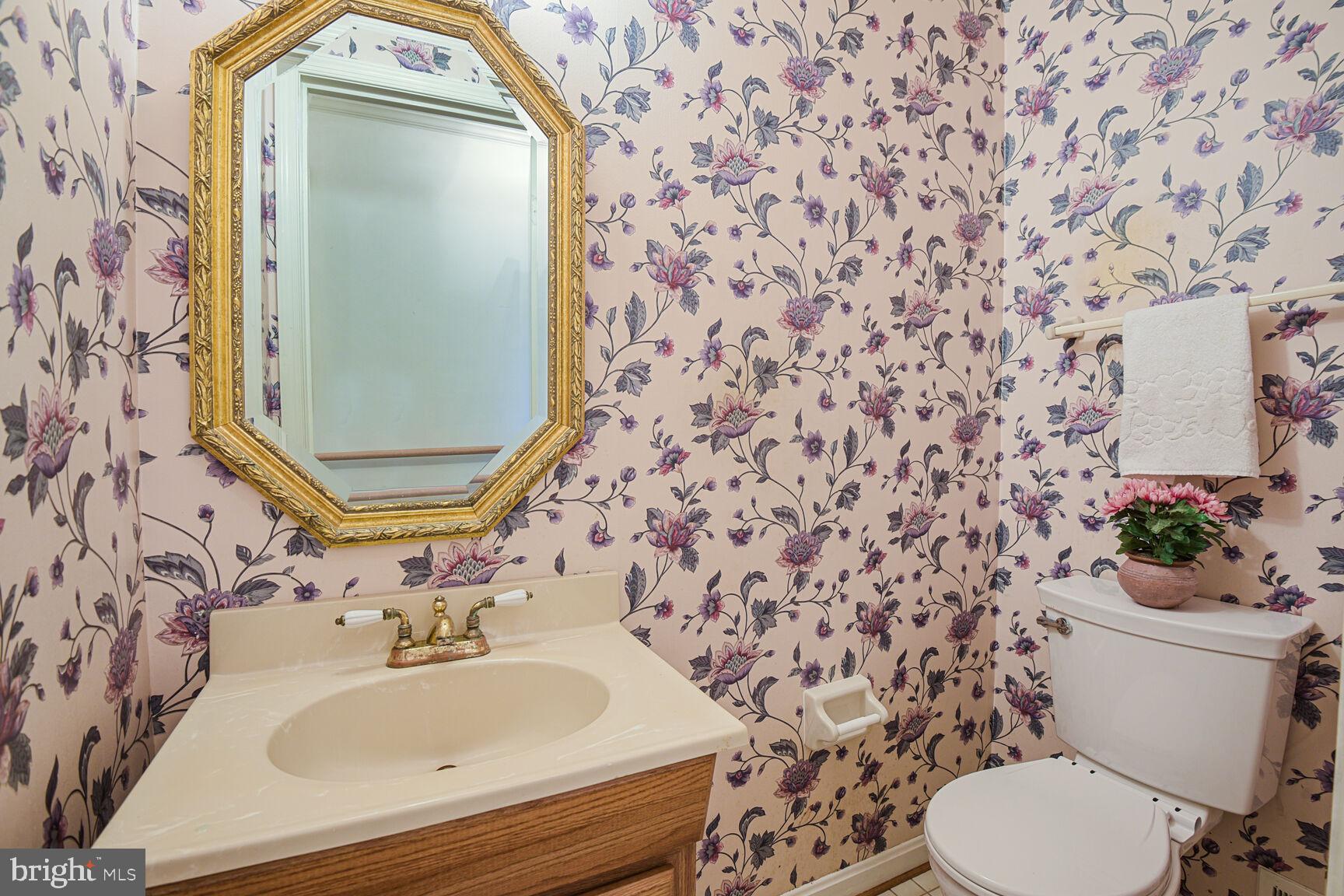 8908 FALLS CHAPEL WAY