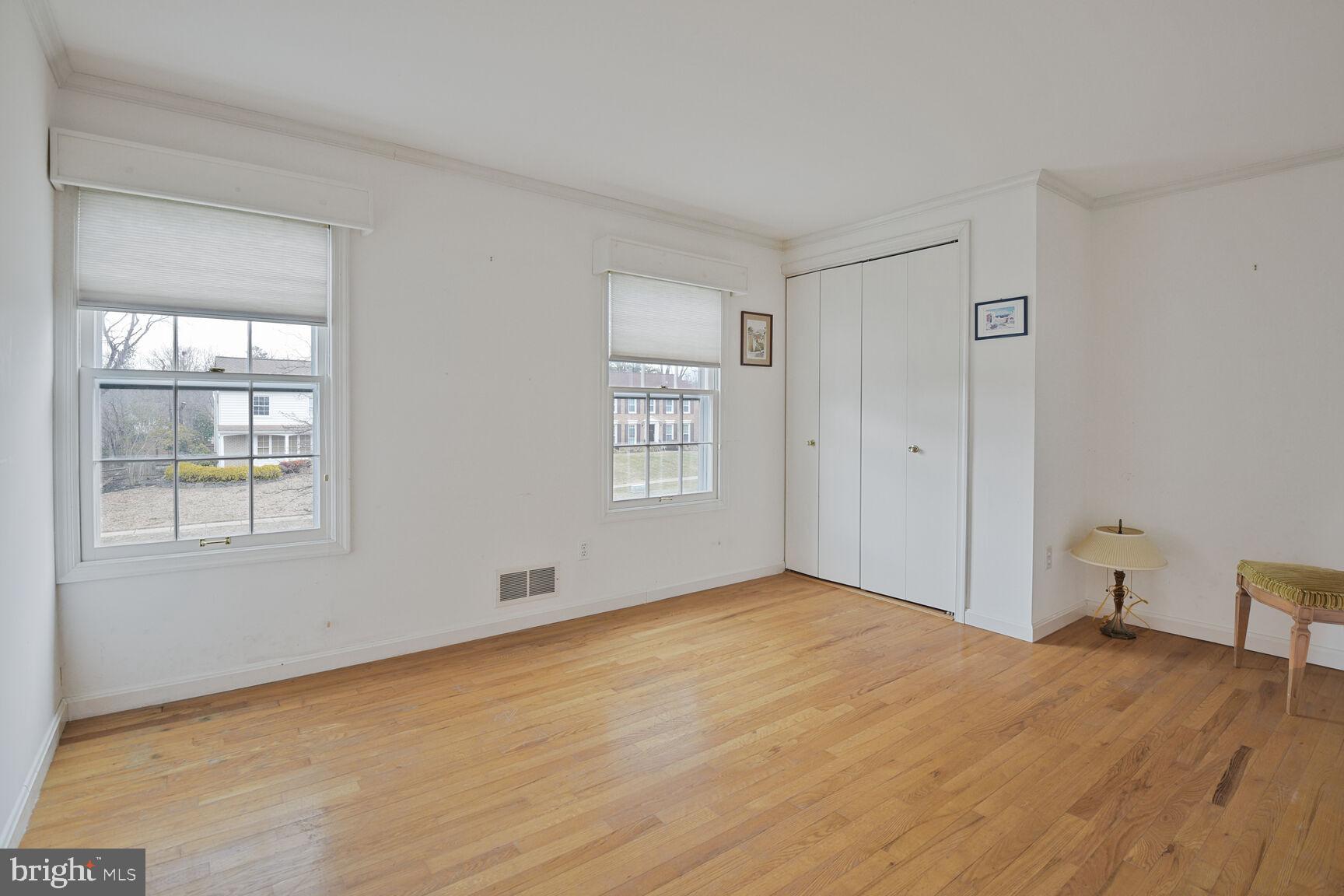 8908 FALLS CHAPEL WAY