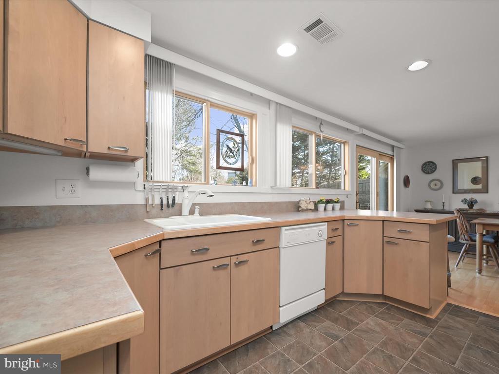 11605 HAPPY CHOICE LANE