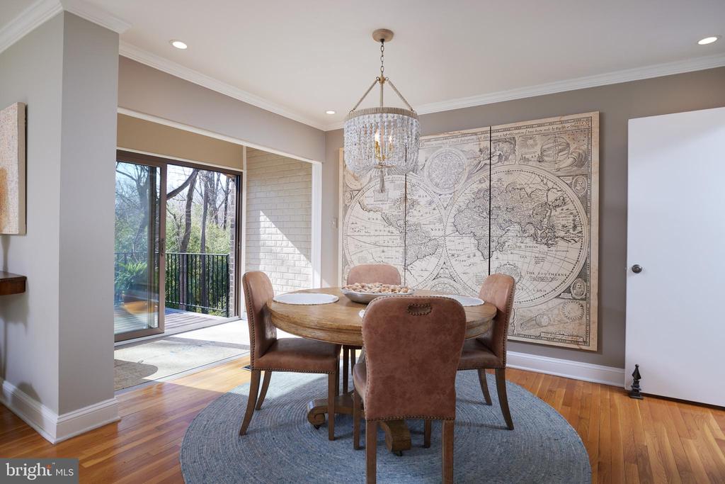 10913 DEBORAH DRIVE