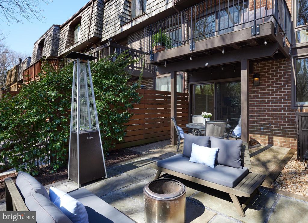 10913 DEBORAH DRIVE