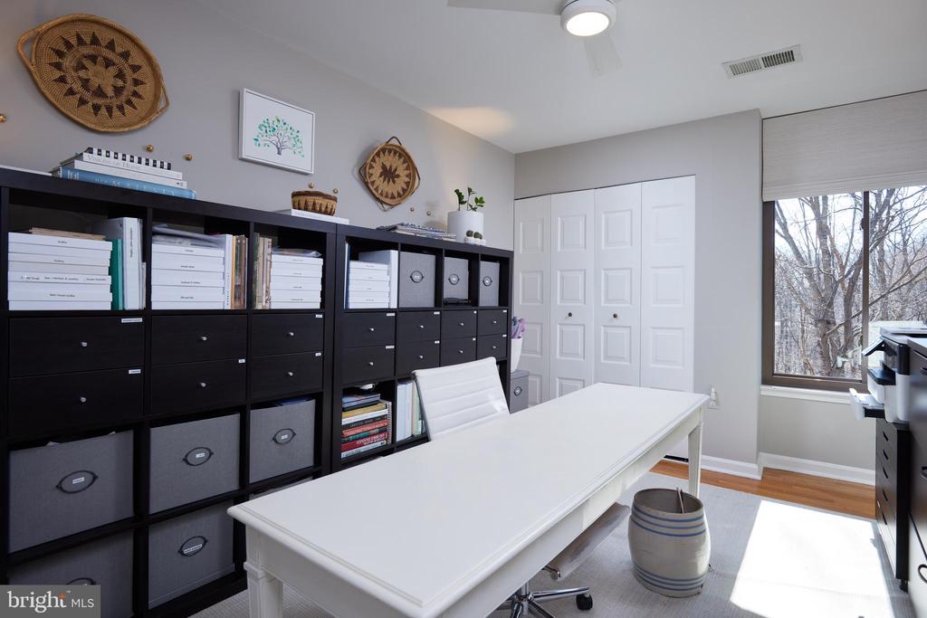 10913 DEBORAH DRIVE