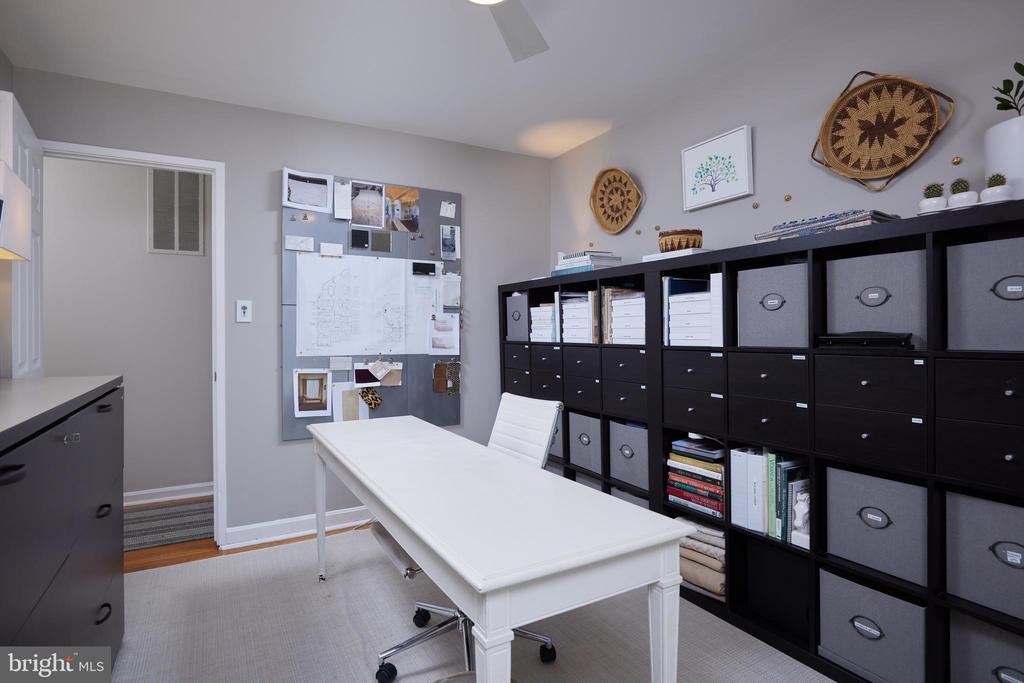 10913 DEBORAH DRIVE