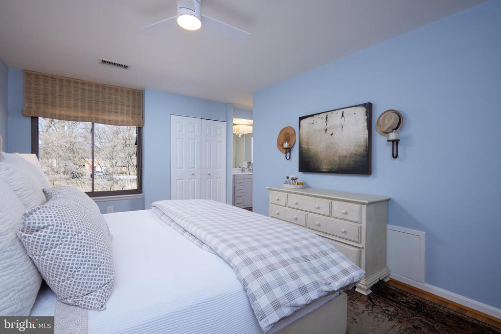 10913 DEBORAH DRIVE