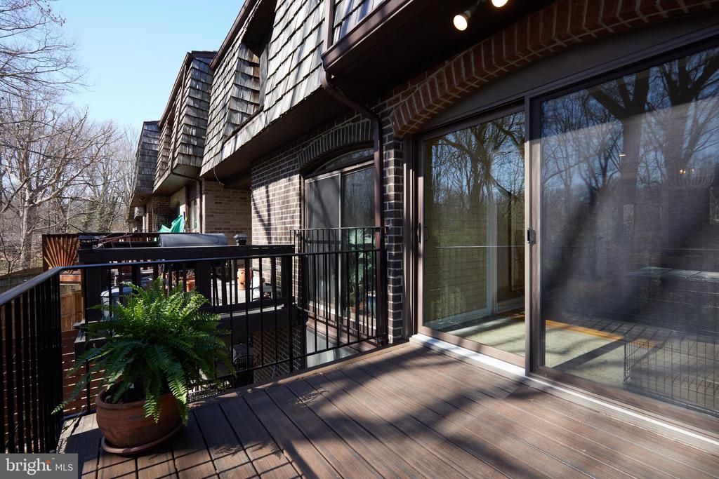 10913 DEBORAH DRIVE