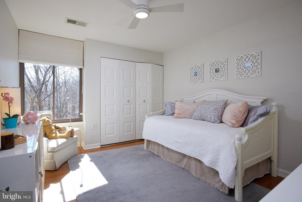10913 DEBORAH DRIVE