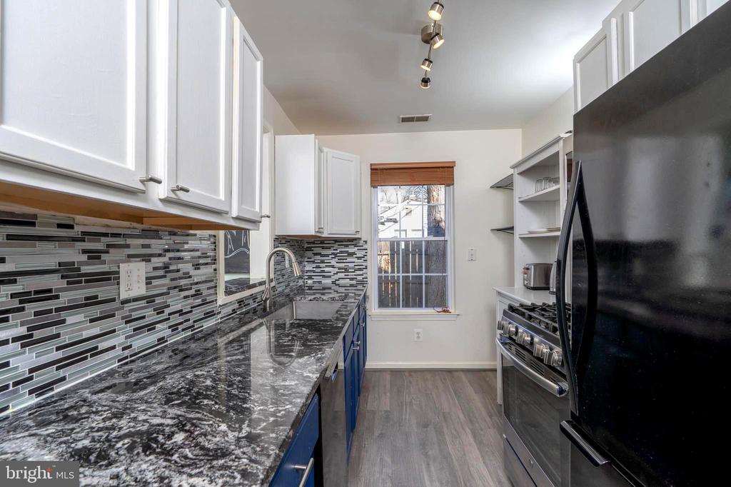 826 1ST STREET