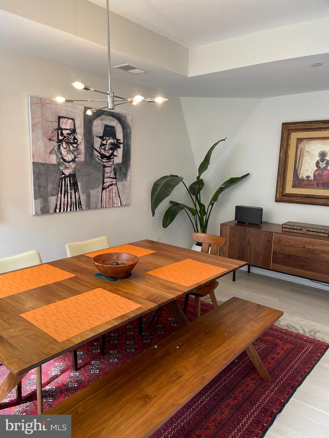 8525 CHEVY CHASE LAKE TERRACE 320/BARRETT VARIES