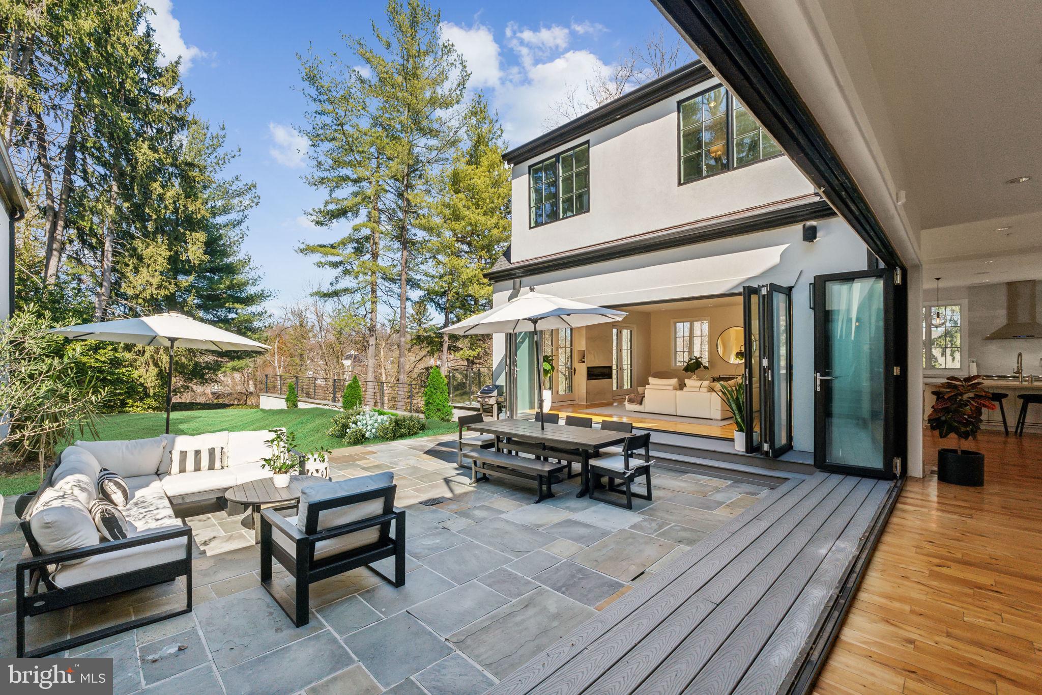 3203 FARMINGTON DRIVE