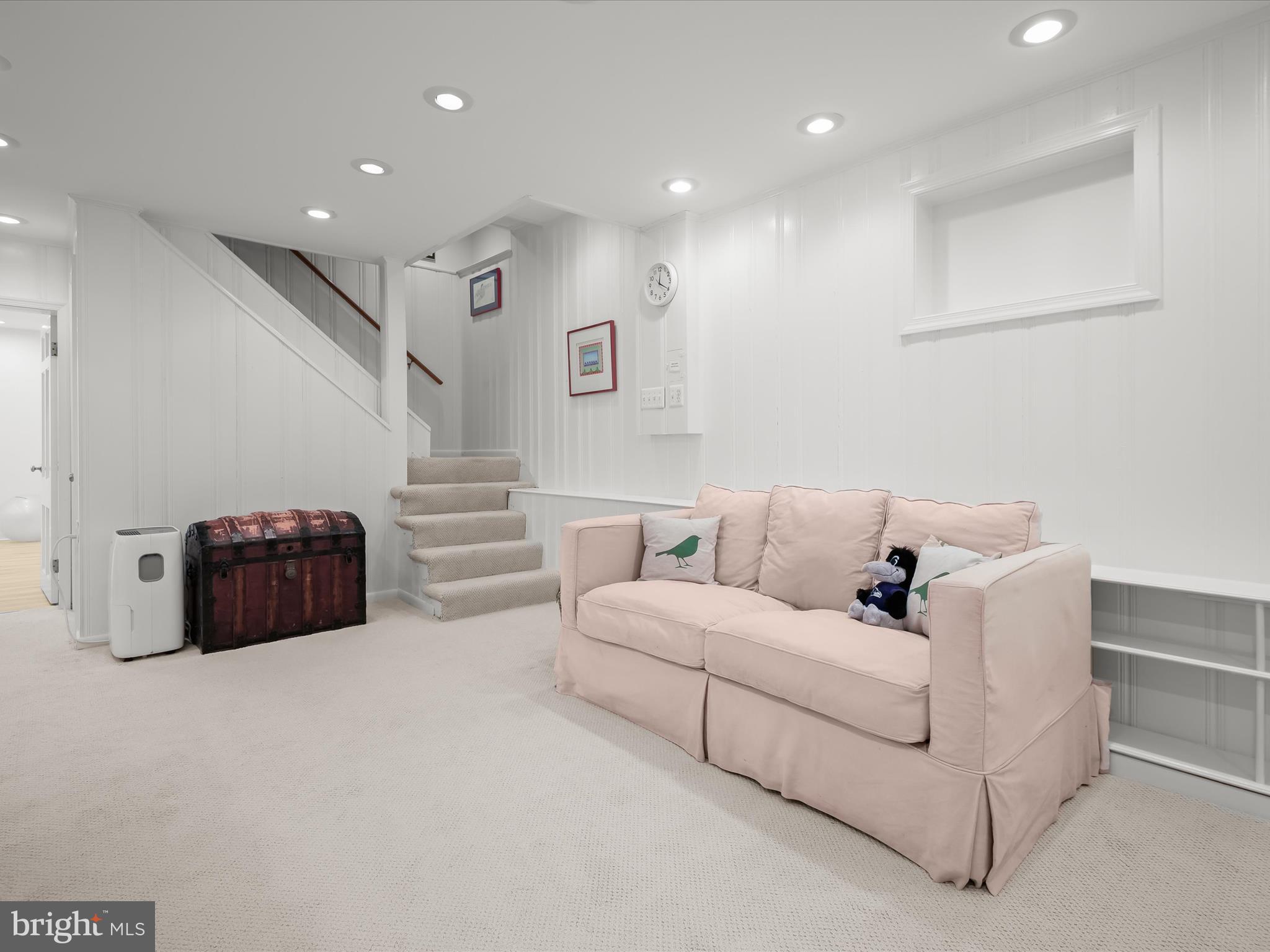 9305 BURNING TREE ROAD