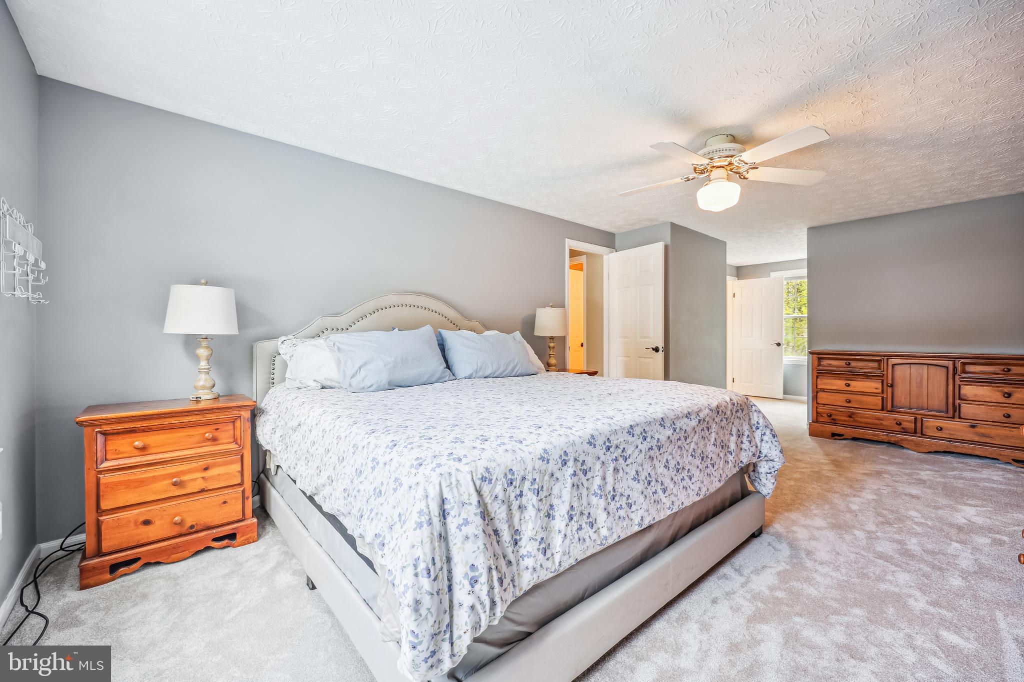 13833 CASTLE CLIFF WAY