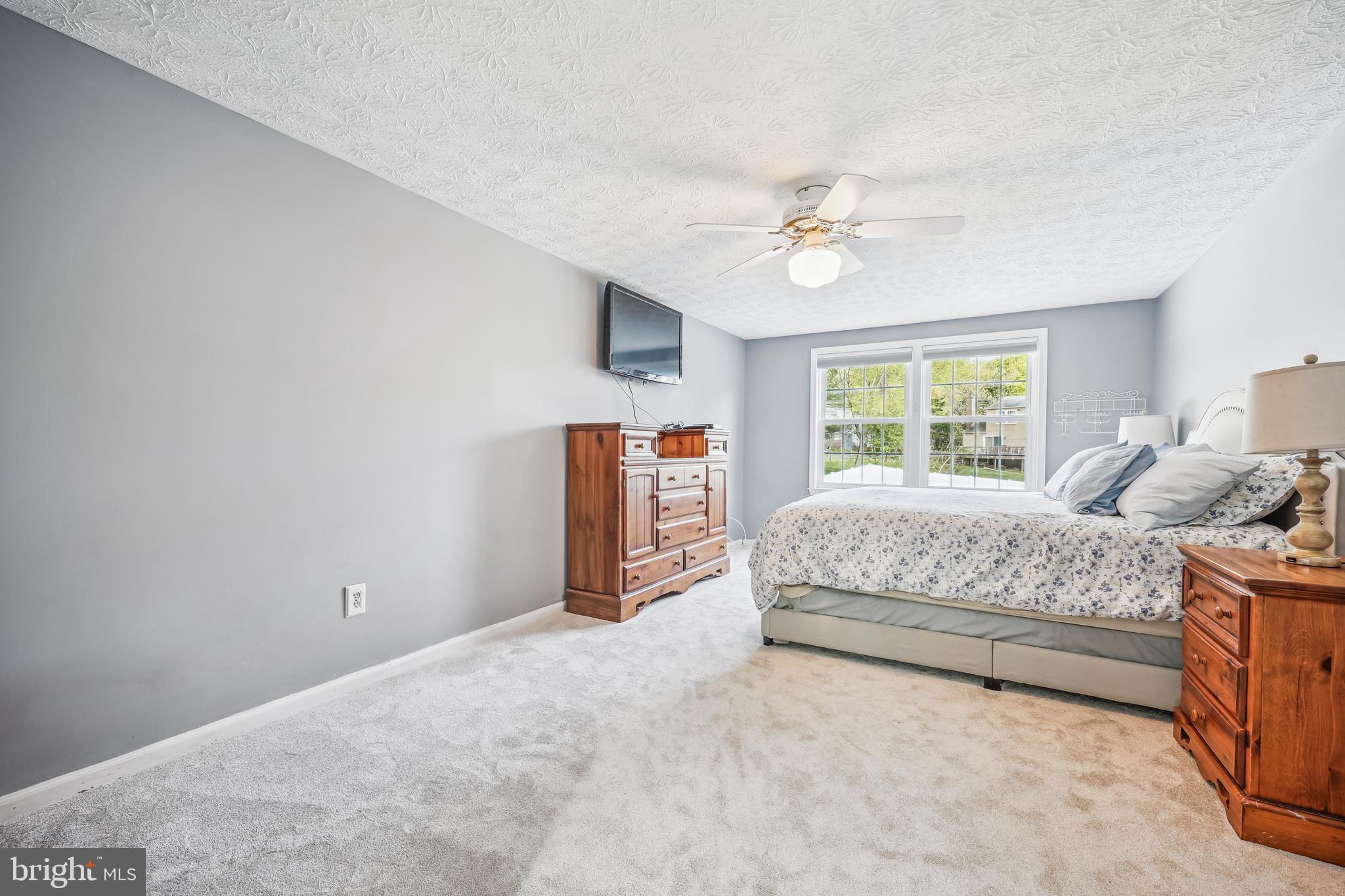 13833 CASTLE CLIFF WAY