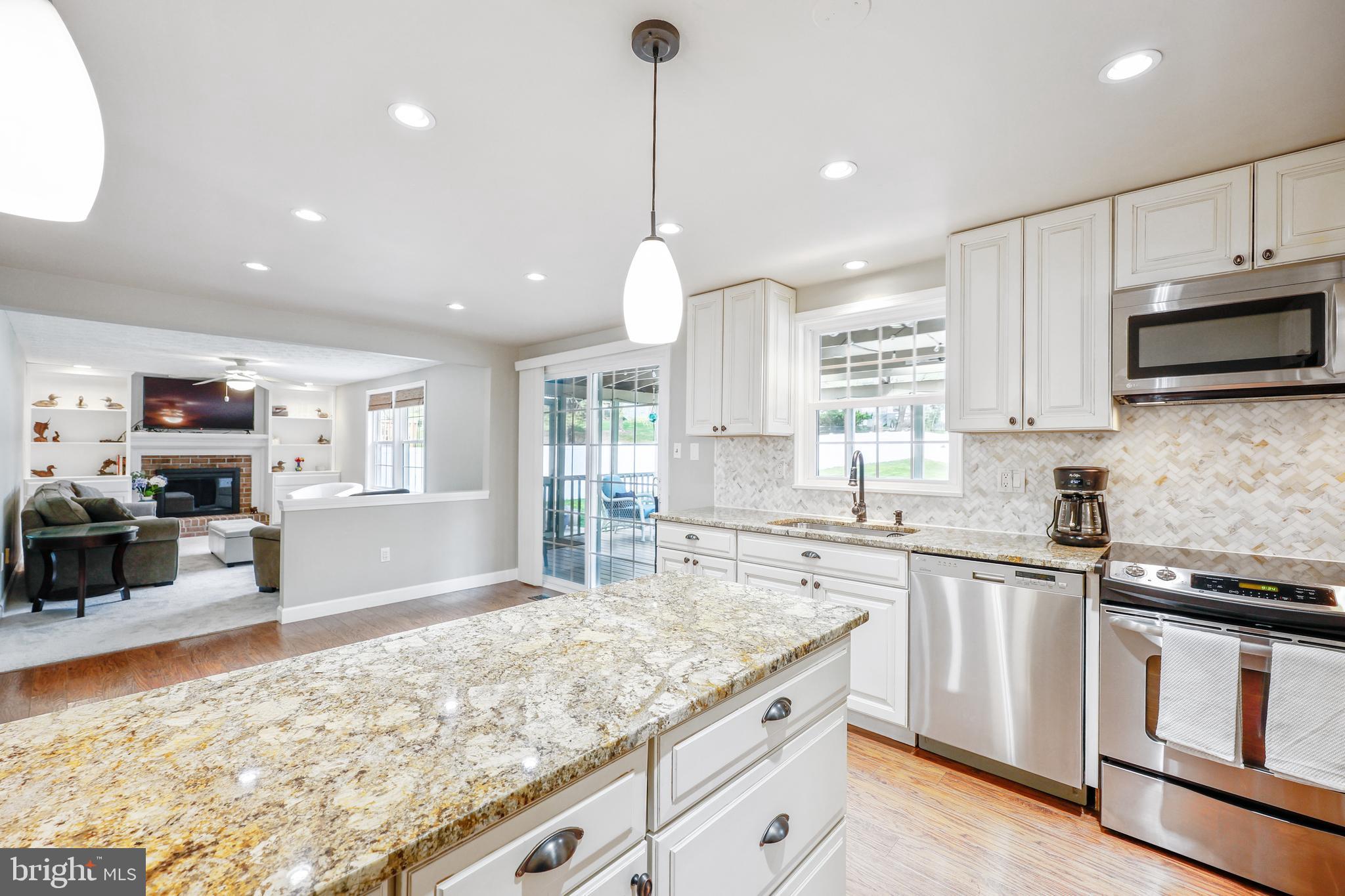 13833 CASTLE CLIFF WAY