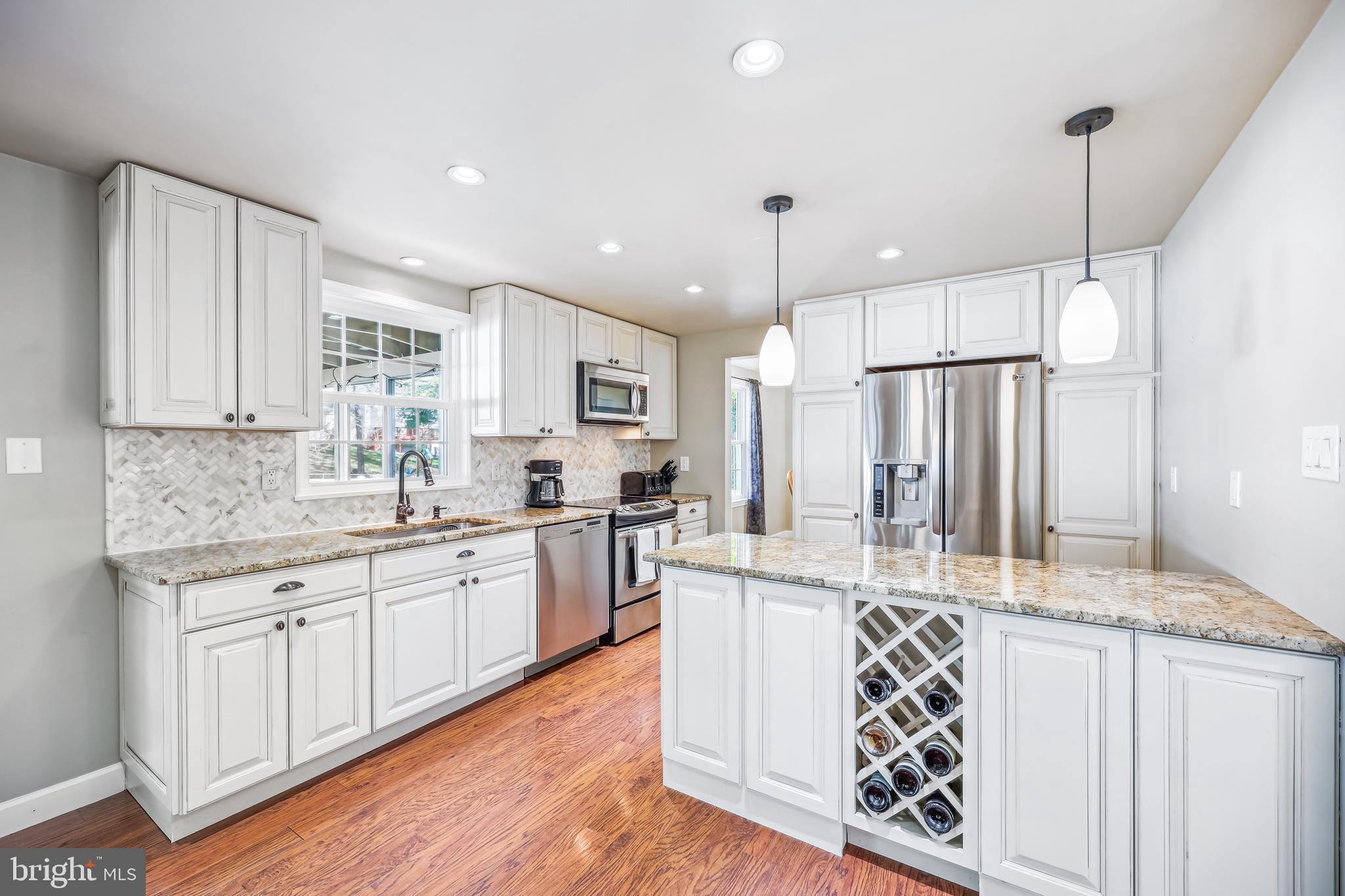 13833 CASTLE CLIFF WAY