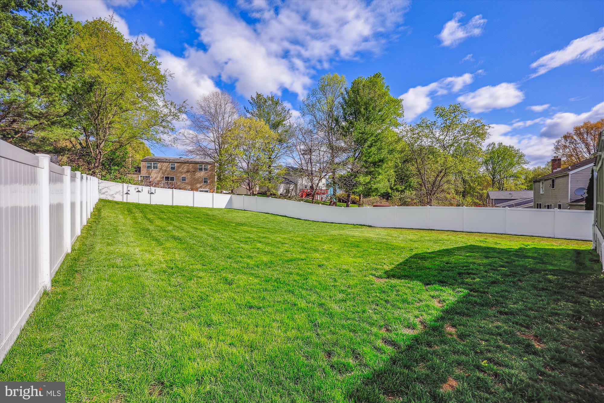 13833 CASTLE CLIFF WAY