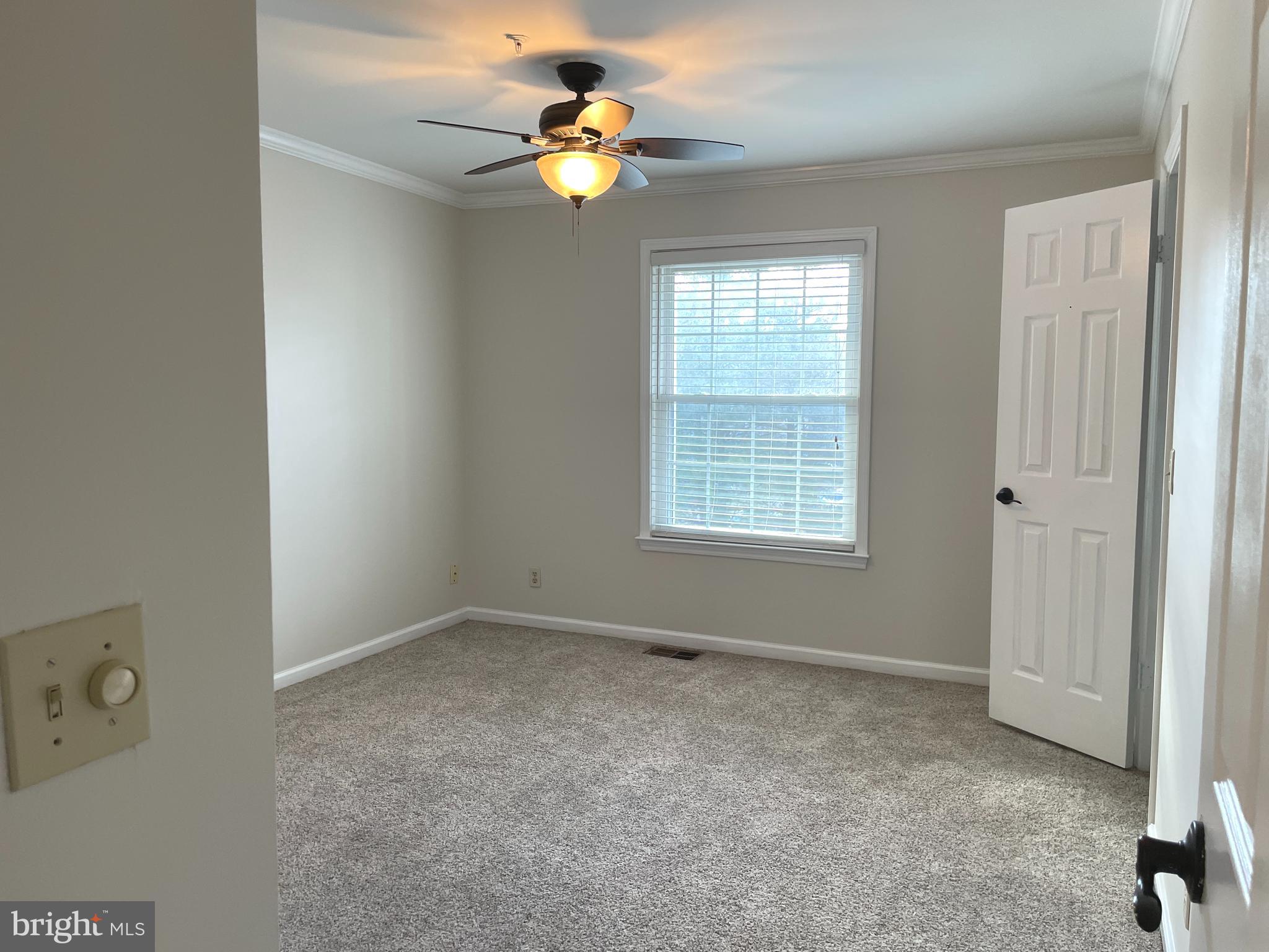 5804 INMAN PARK CIRCLE 1015 (160)