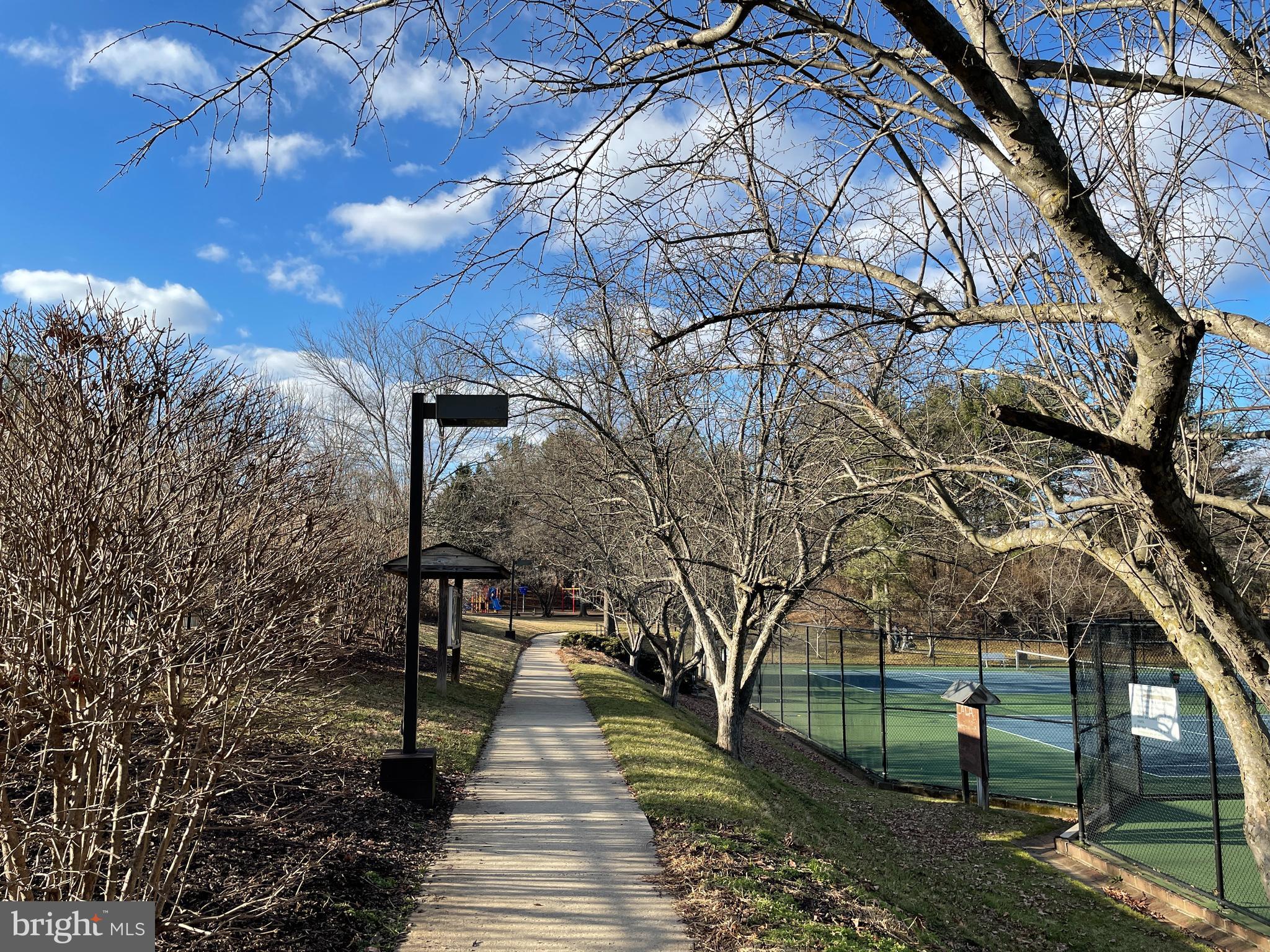 5804 INMAN PARK CIRCLE 1015 (160)