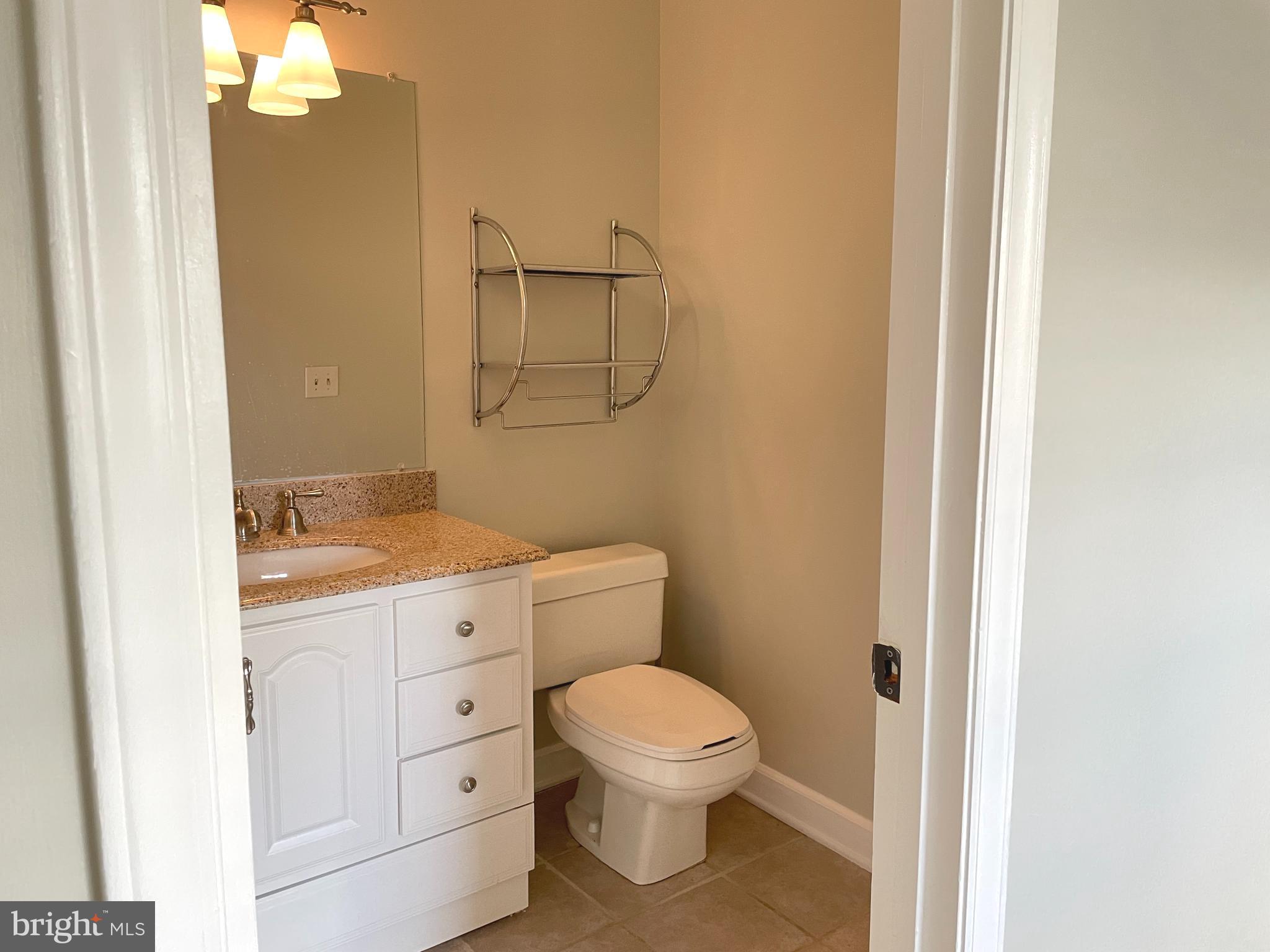 5804 INMAN PARK CIRCLE 1015 (160)