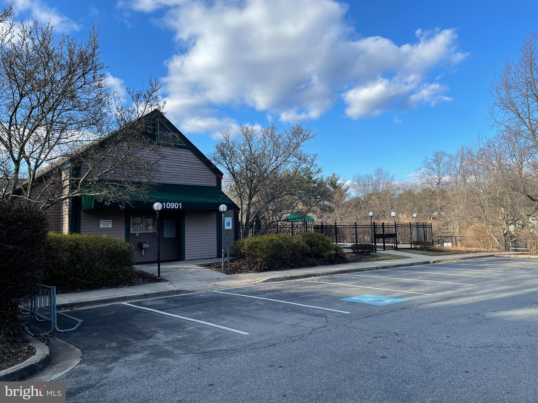 5804 INMAN PARK CIRCLE 1015 (160)