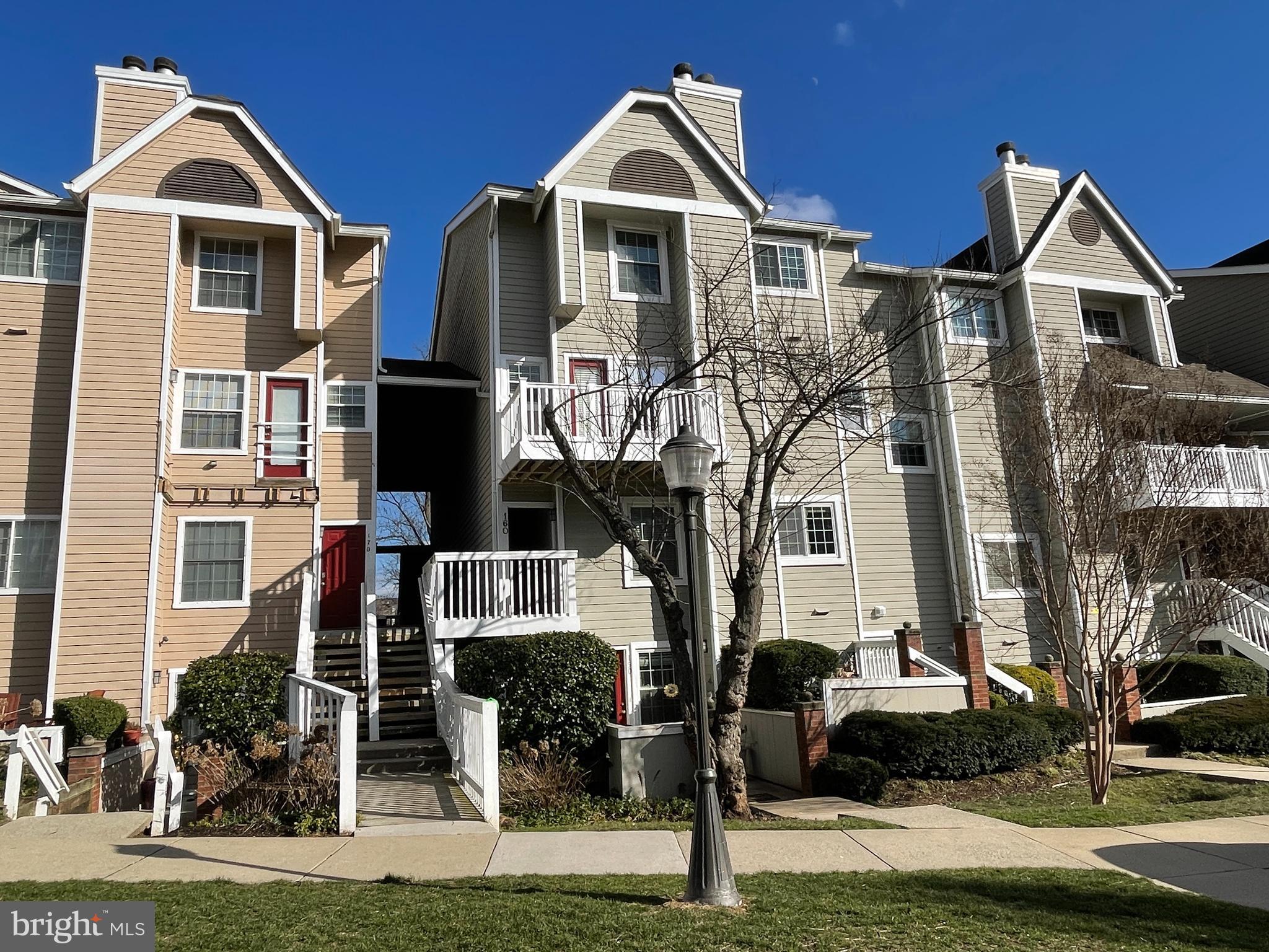 5804 INMAN PARK CIRCLE 1015 (160)