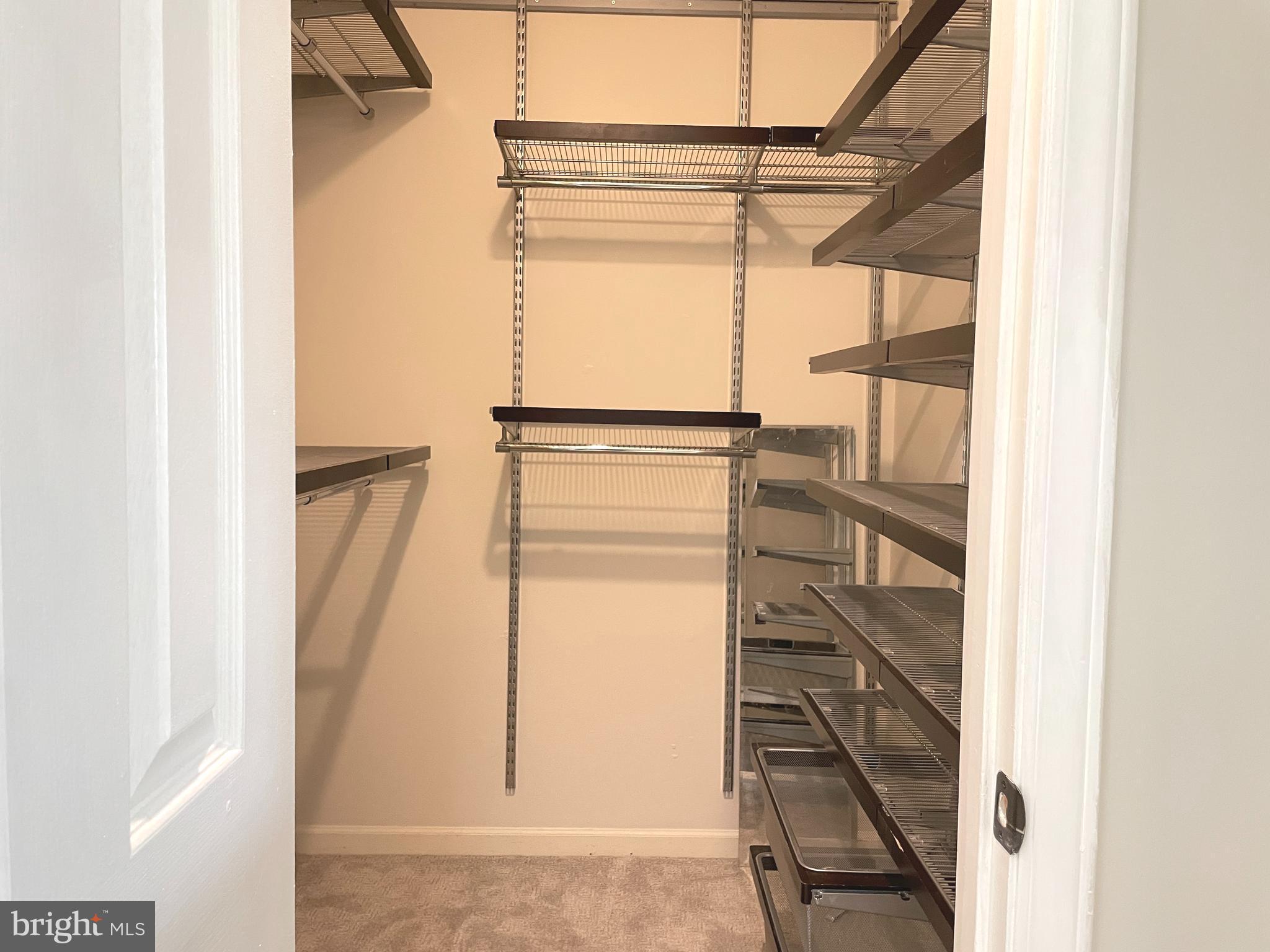 5804 INMAN PARK CIRCLE 1015 (160)