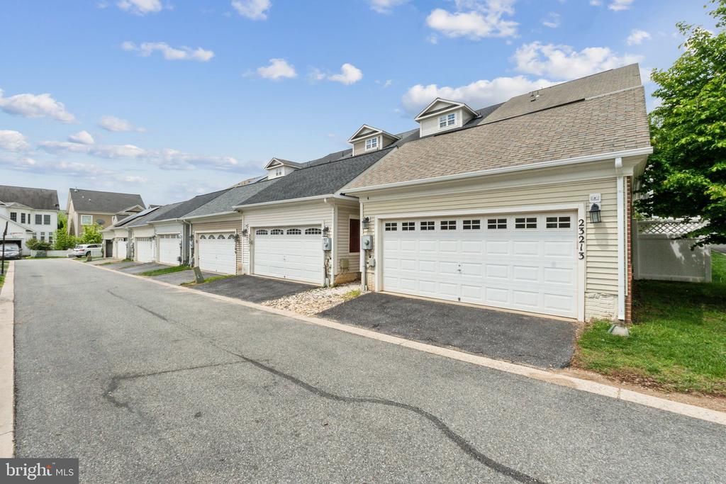 23213 RAINBOW ARCH DRIVE