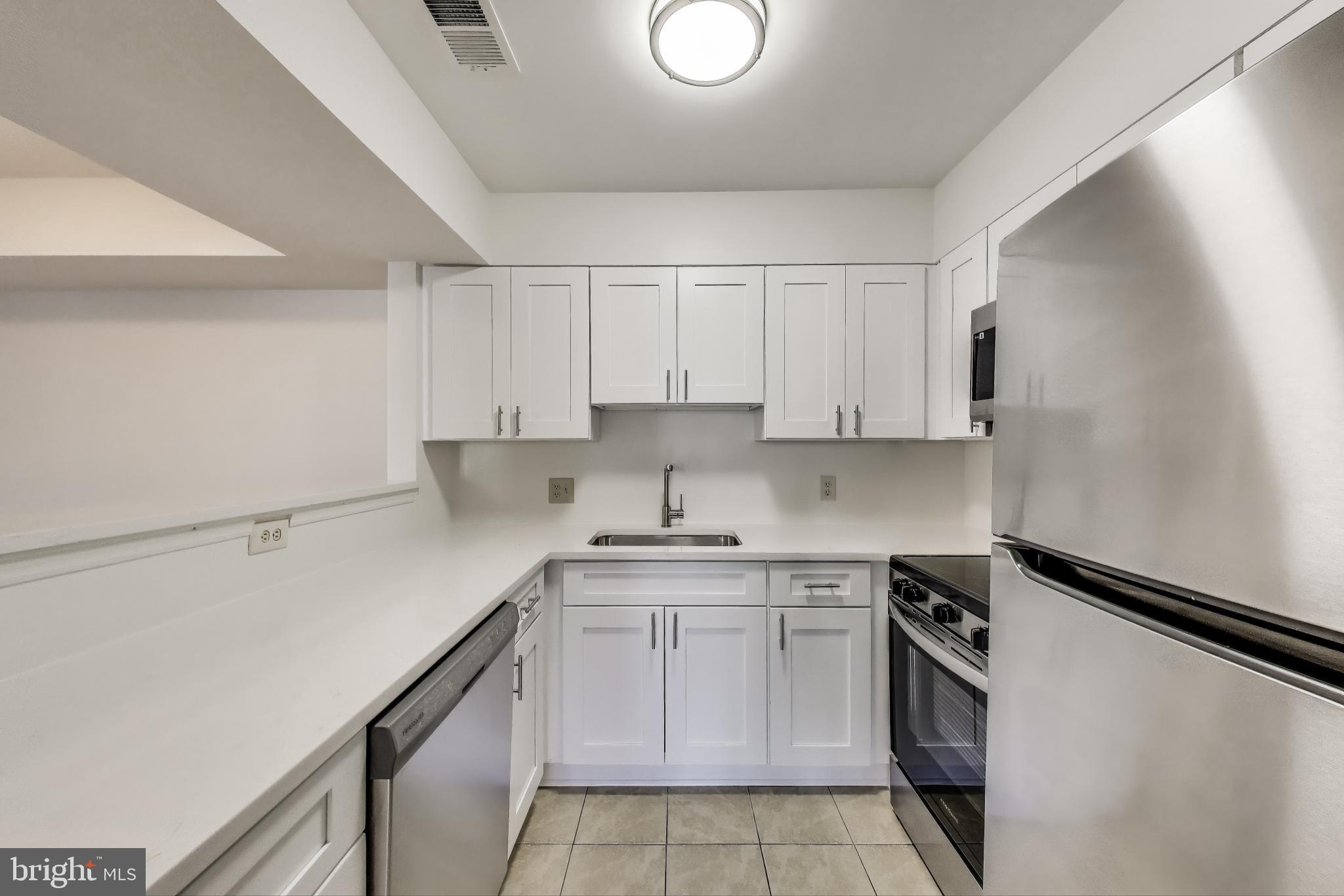 5701 CHAPMAN MILL DRIVE 120