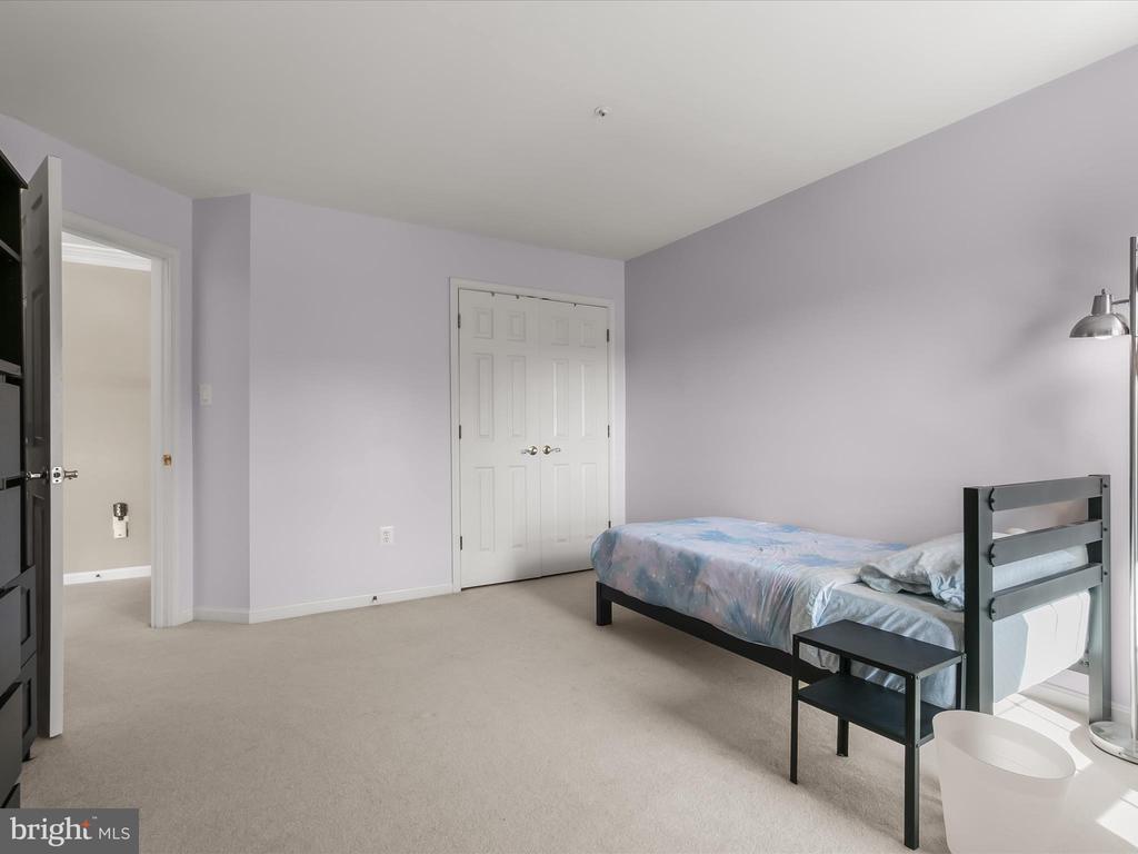 12801 TALLEY LANE