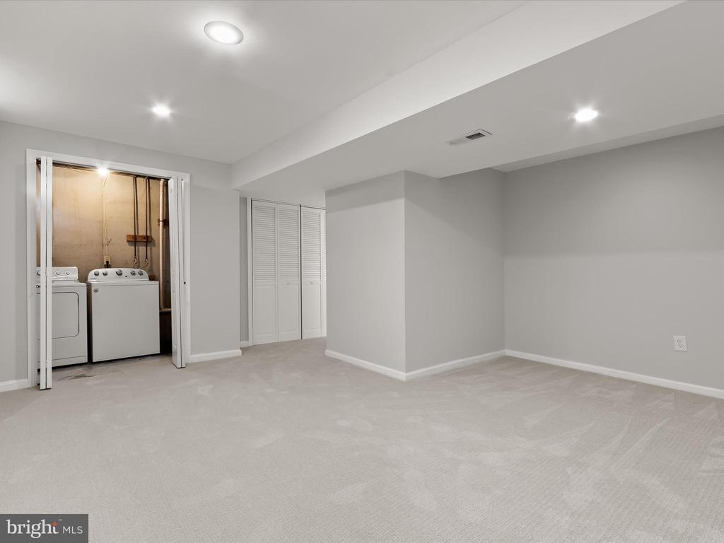 2607 NISQUALLY COURT