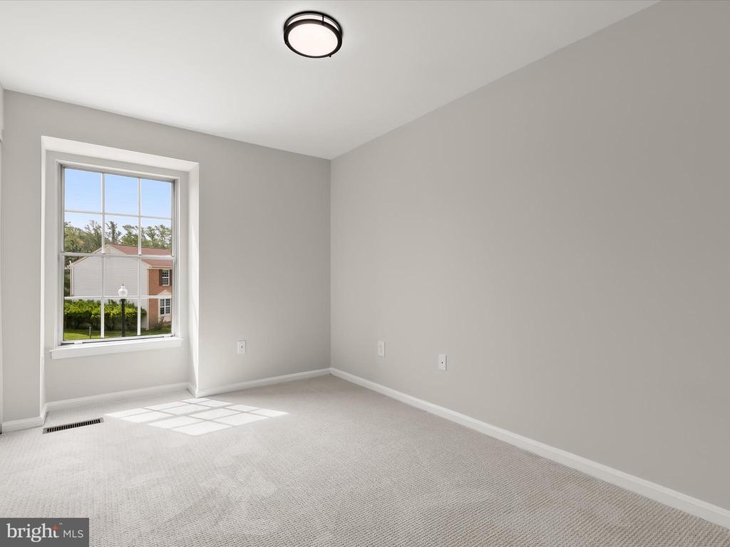 2607 NISQUALLY COURT