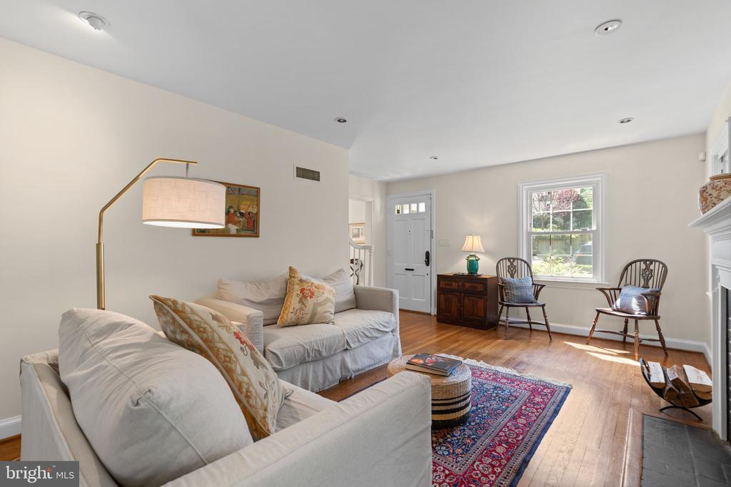 6105 WELBORN DRIVE