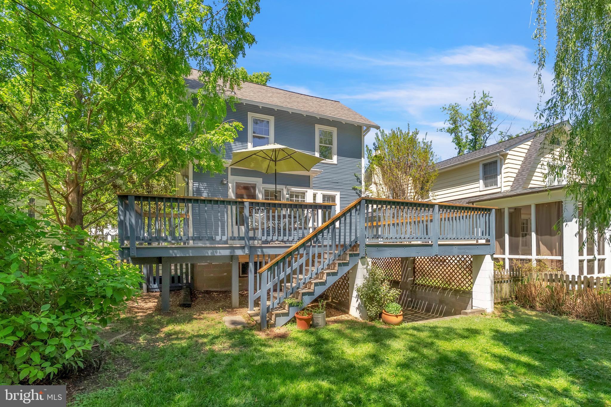 3702 THORNAPPLE STREET