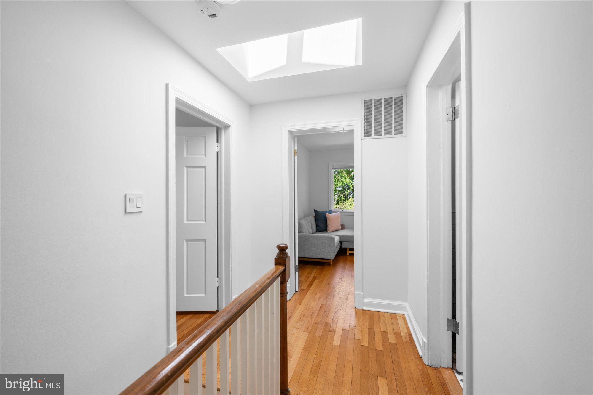 5129 BRADLEY BOULEVARD