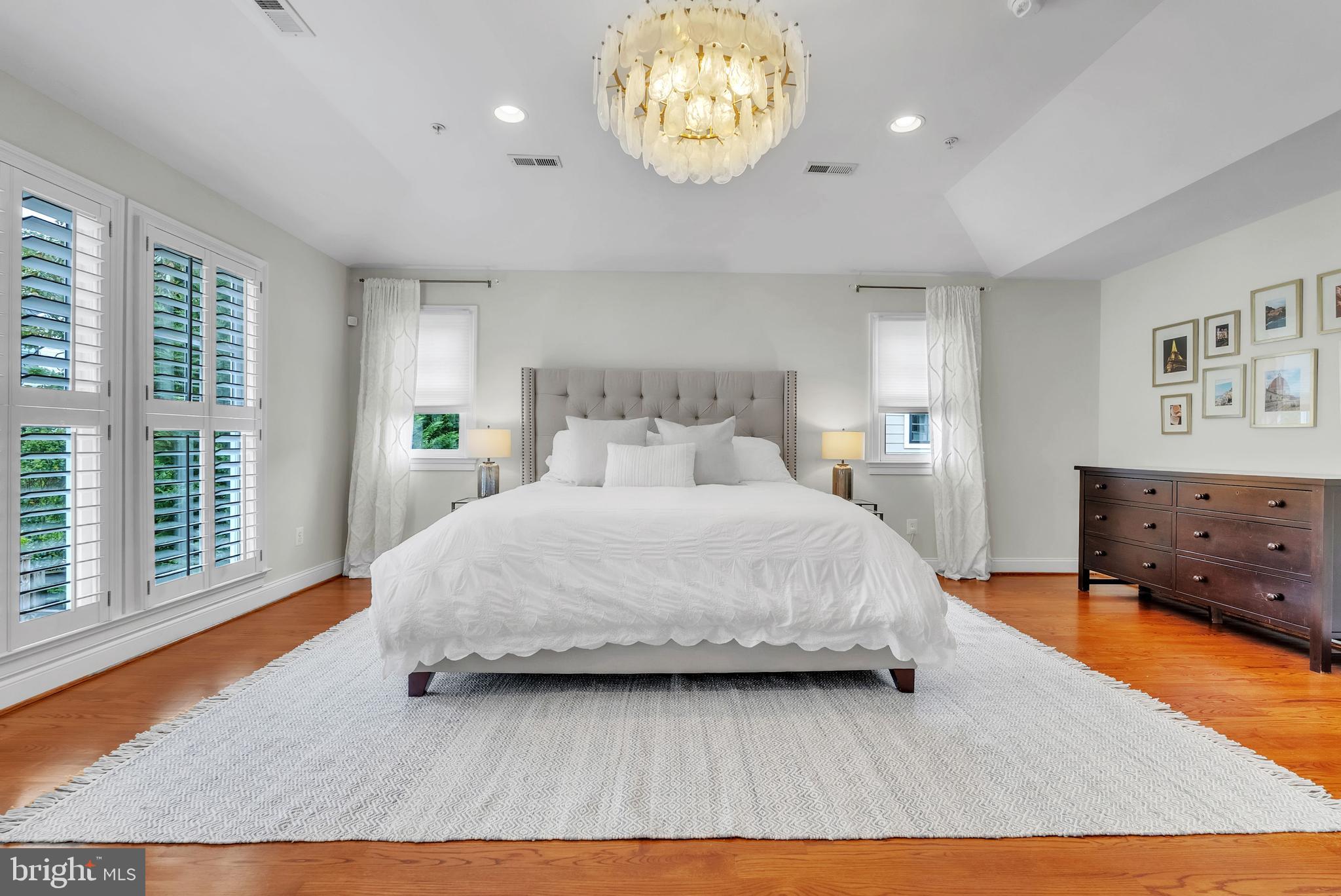 7805 WESTFIELD DRIVE