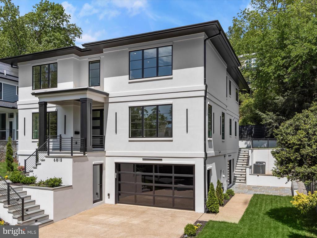 6815 BARR ROAD