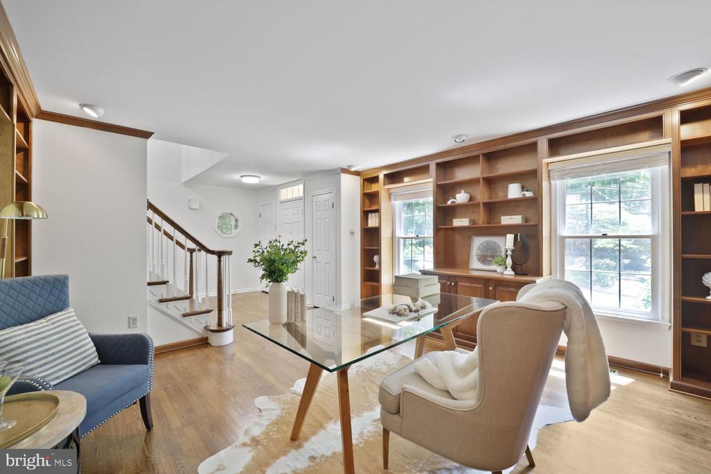 1531 LIVE OAK DRIVE