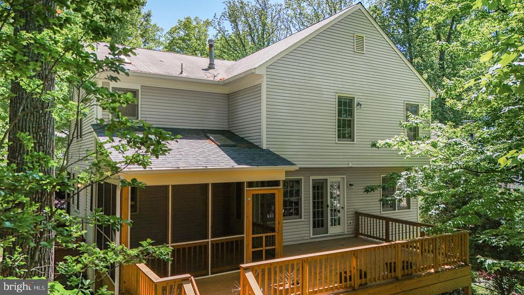 1531 LIVE OAK DRIVE