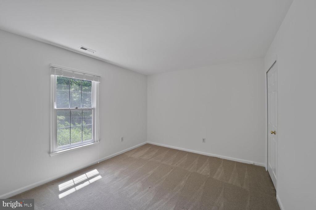 1531 LIVE OAK DRIVE