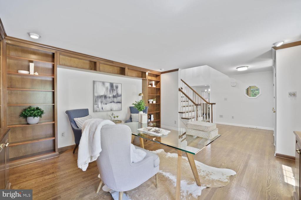 1531 LIVE OAK DRIVE