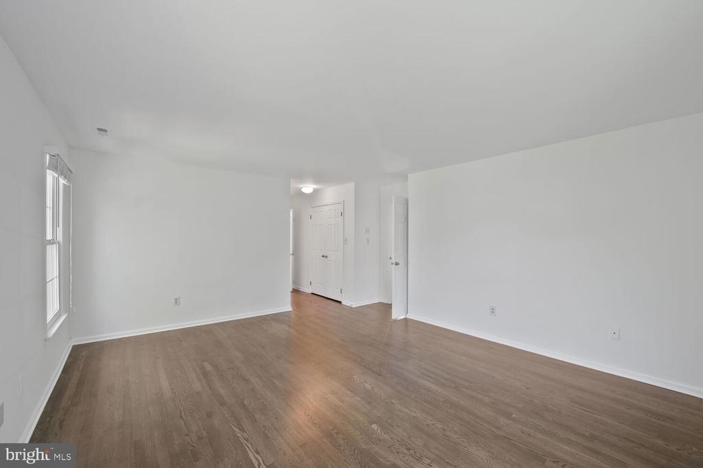 1531 LIVE OAK DRIVE