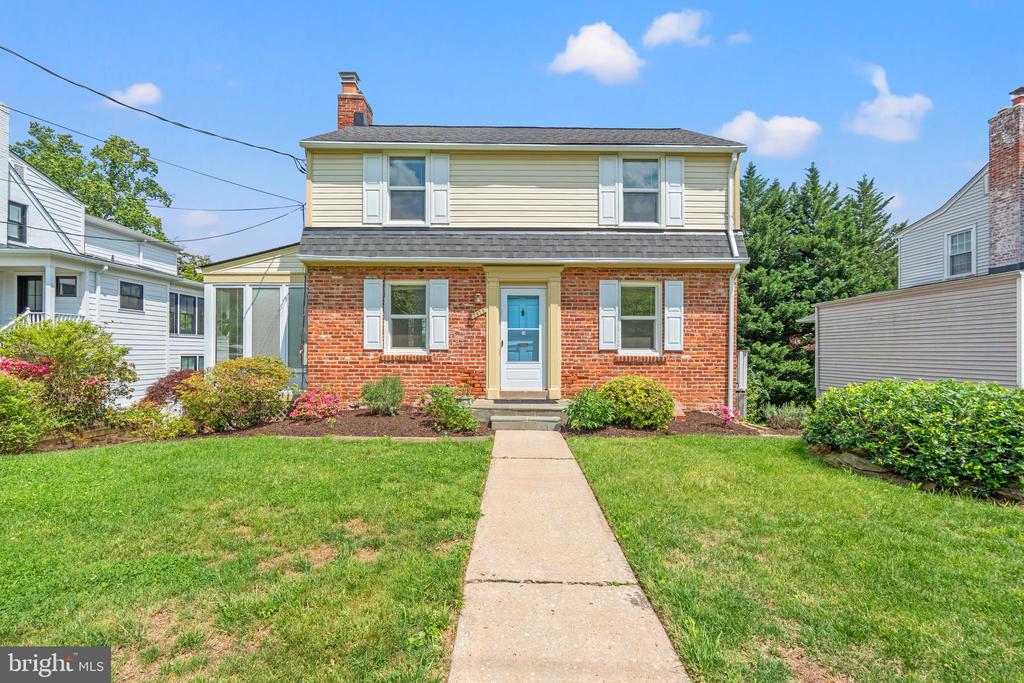 7823 MARION LANE