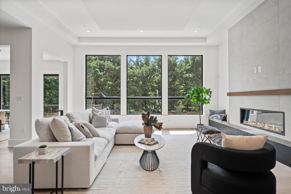 13017 GLEN ROAD