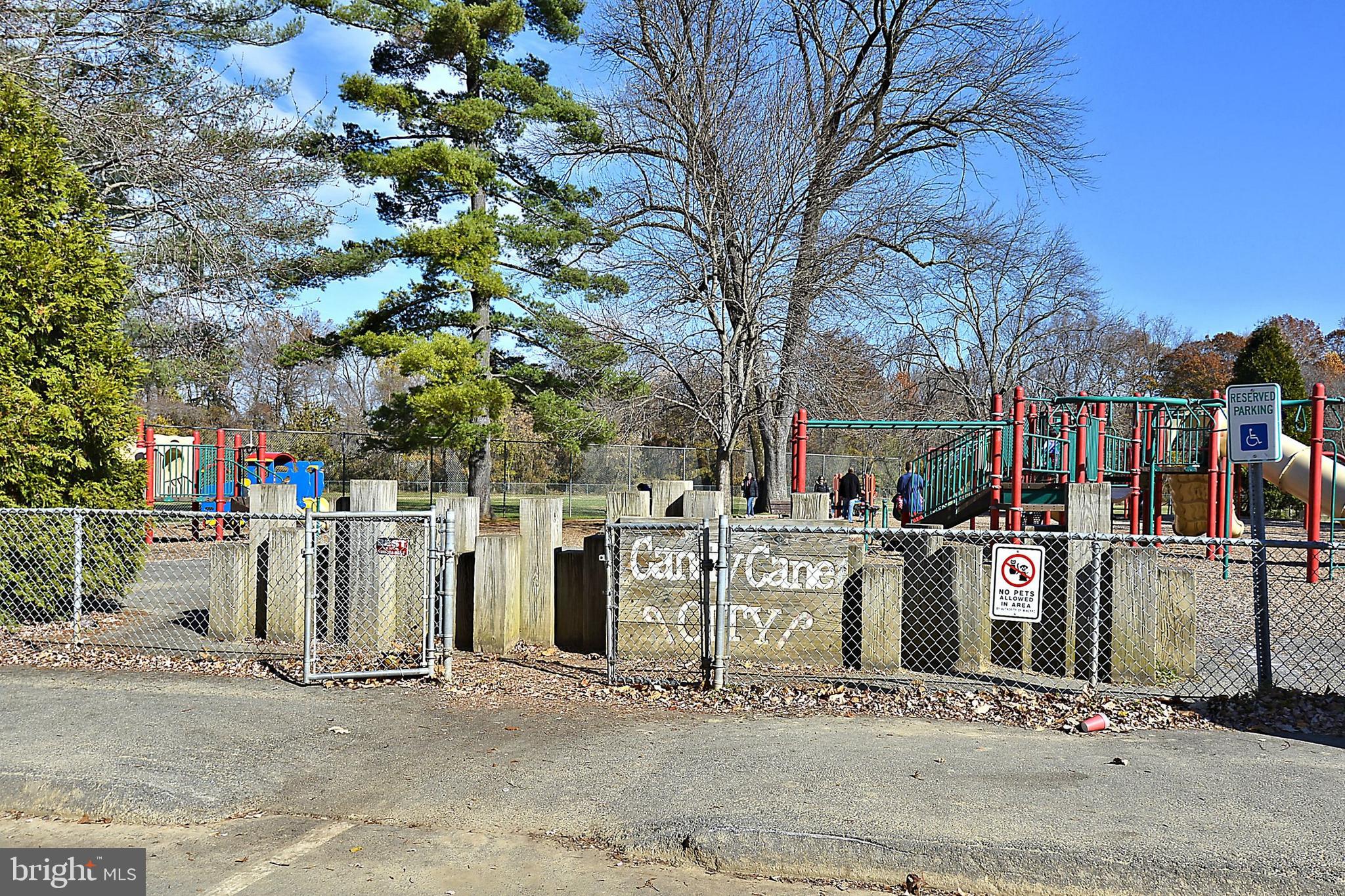 2724 COLSTON DRIVE