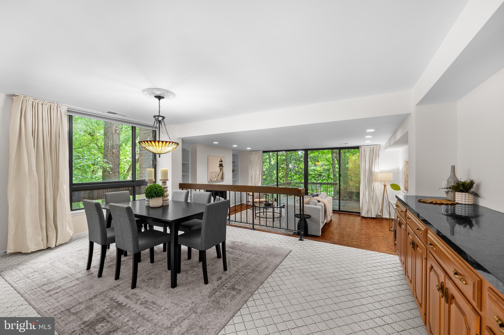 4928 SENTINEL DRIVE 1-106