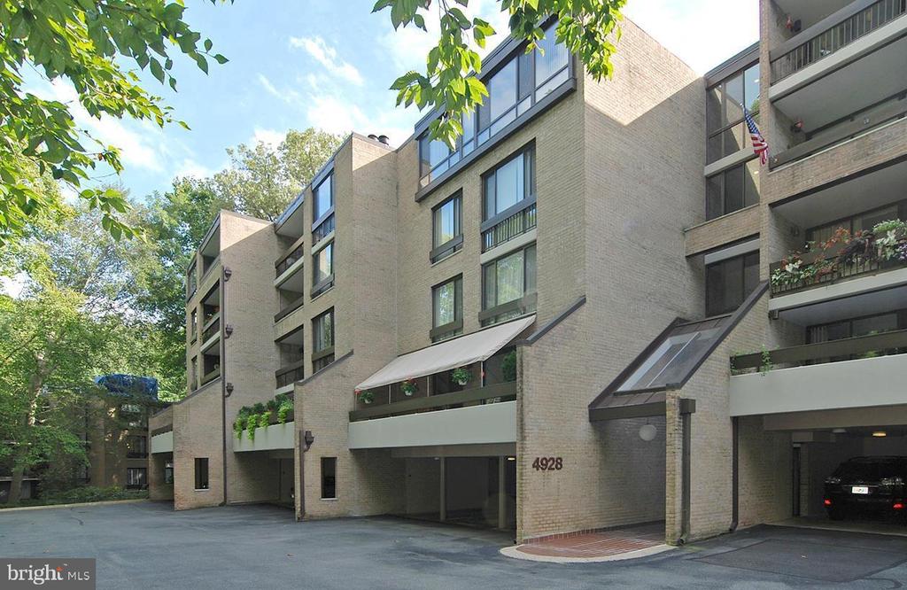 4928 SENTINEL DRIVE 1-106