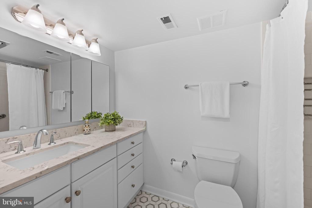 4928 SENTINEL DRIVE 1-106